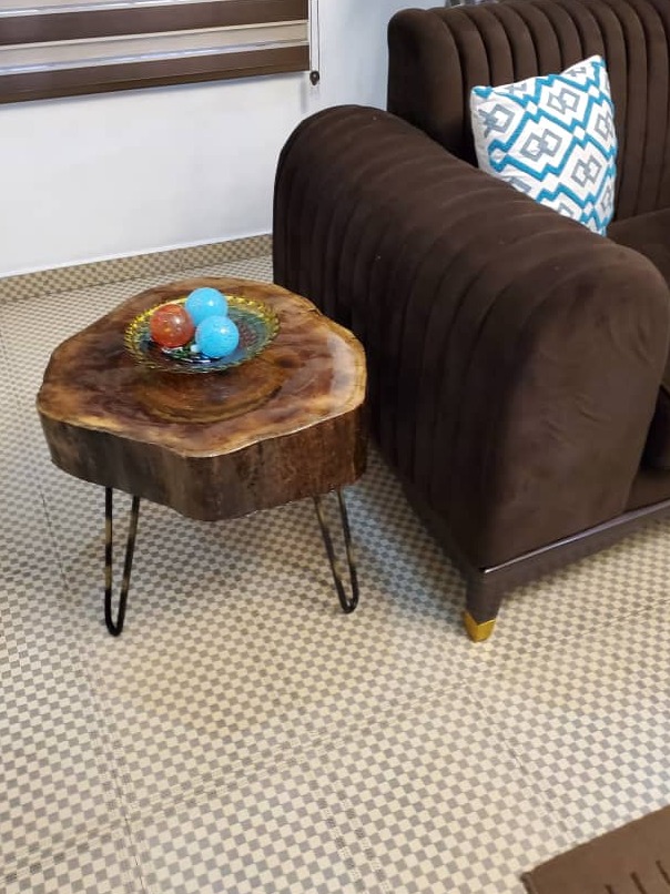 Polish Pebble Side Stool